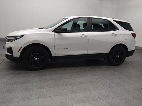 Used 2022 Chevrolet Equinox LS w/ LPO, Floor Liner Package image 2