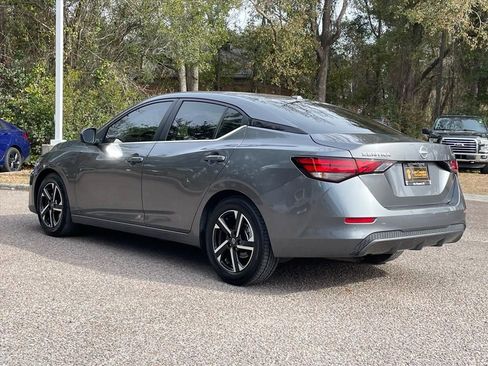 Used 2024 Nissan Sentra SV image 6