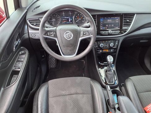 Used 2021 Buick Encore Preferred w/ Safety Package II image 10