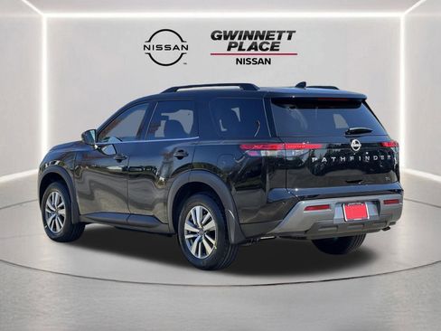 New 2026 Nissan Pathfinder SL image 25