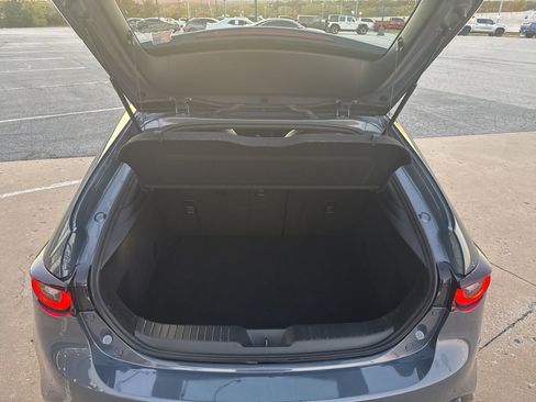 Used 2024 MAZDA MAZDA3 s image 24