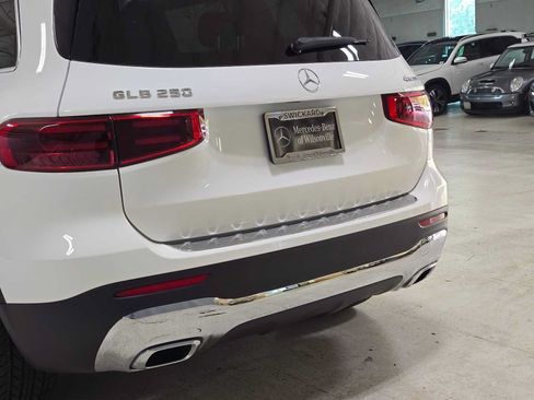 Certified 2026 Mercedes-Benz GLB 250 4MATIC image 13