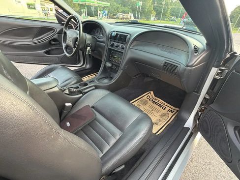 Used 2004 Ford Mustang GT Premium RWD image 44