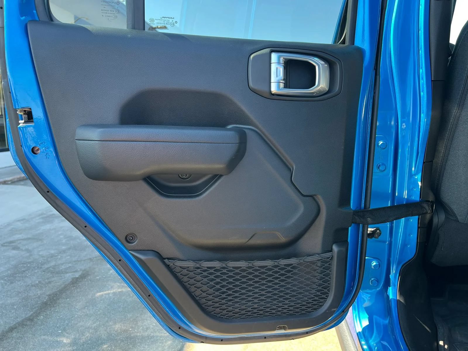 Used 2024 Jeep Wrangler Unlimited AWD/4WD image 40