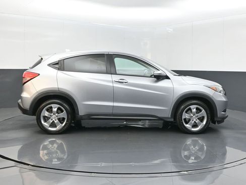 Certified 2017 Honda HR-V EX image 25