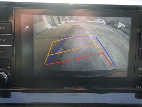 Used 2022 Kia Seltos LX image 31