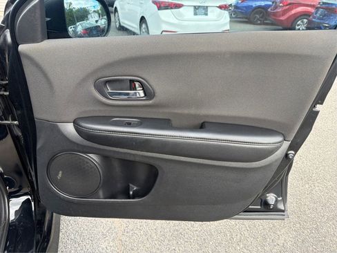 Used 2019 Honda HR-V Sport image 22