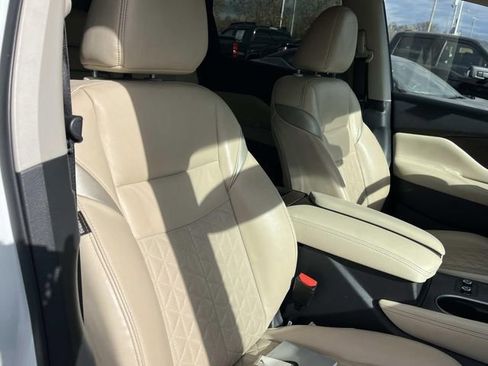 Used 2023 Nissan Murano Platinum AWD/4WD image 25