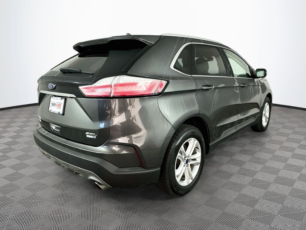 Used 2019 Ford Edge SEL w/ Equipment Group 201A AWD/4WD image 11