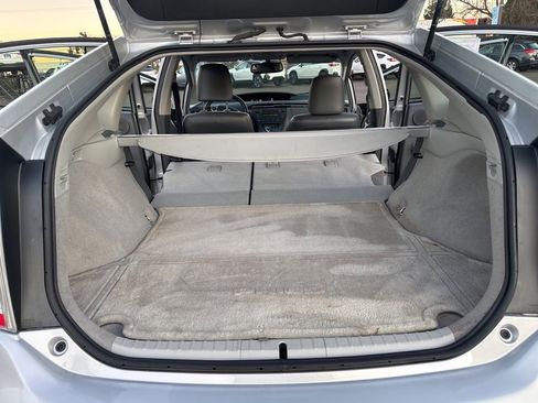 Used 2011 Toyota Prius One image 17