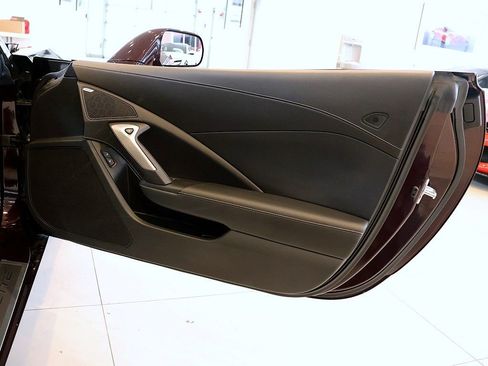 Used 2017 Chevrolet Corvette Stingray Coupe w/ Battery Protection Package image 57