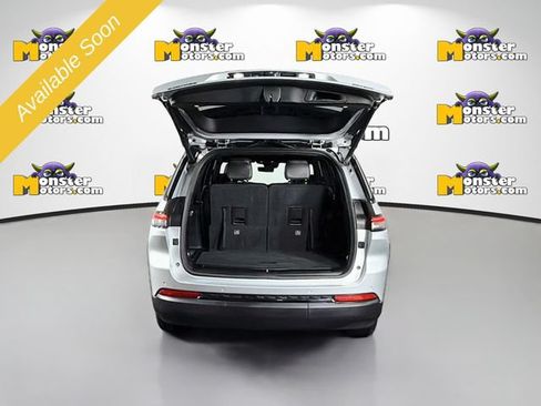 Used 2024 Jeep Grand Cherokee L Limited w/ Luxury Tech Group II AWD/4WD image 26