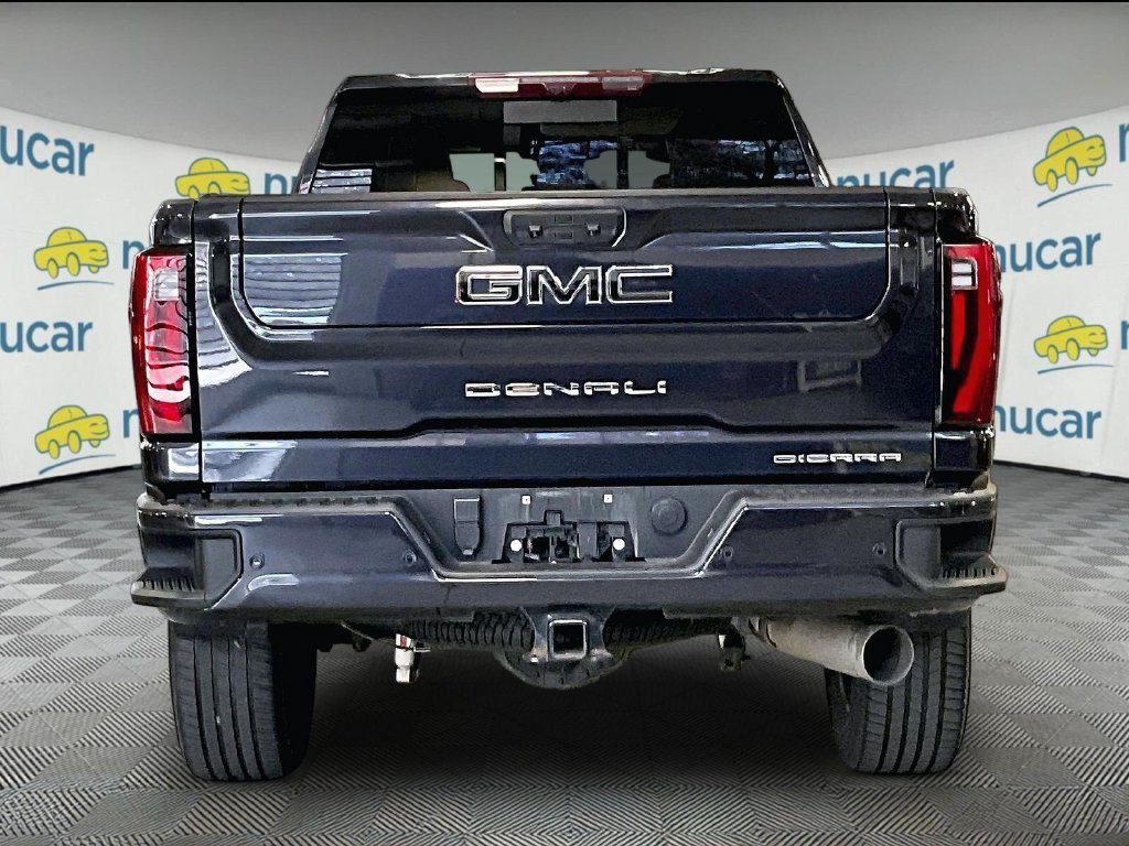 Used 2024 GMC Sierra 2500 Denali Ultimate AWD/4WD image 5