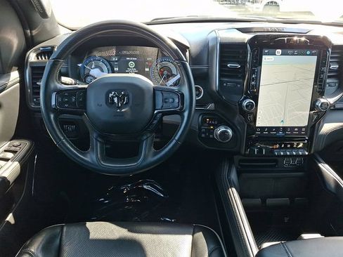 Used 2022 RAM 1500 Limited w/ Body Color Bumper Group AWD/4WD image 11