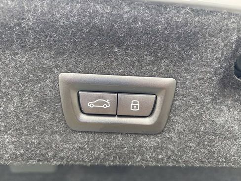 Used 2025 BMW 430i xDrive Coupe w/ M Sport Package image 8