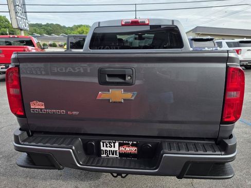 Used 2020 Chevrolet Colorado W/T w/ WT Convenience Package RWD image 5