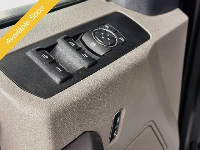 Used 2022 Ford F250 XLT w/ Black Appearance Package AWD/4WD image 17