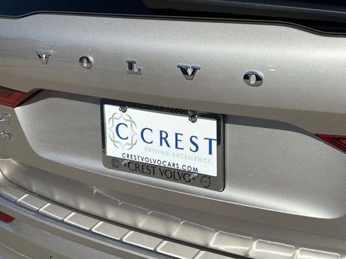 New 2026 Volvo XC60 T8 Ultra w/ Protection Package Premier image 7