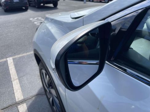 Used 2023 Nissan Murano SL w/ SL Moonroof Package image 14