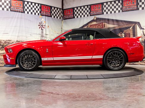 Used 2013 Ford Mustang Shelby GT500 image 8
