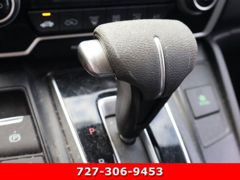 Used 2018 Honda CR-V LX image 13