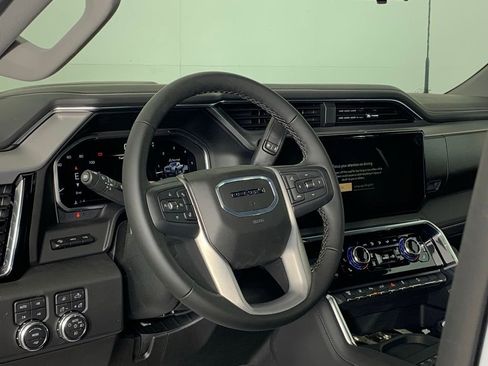 New 2026 GMC Sierra 3500 Denali w/ Denali Reserve Package image 12