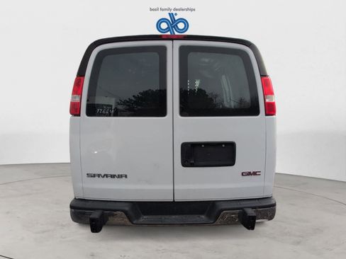 Used 2023 GMC Savana 2500 w/ Driver Convenience Package RWD image 6