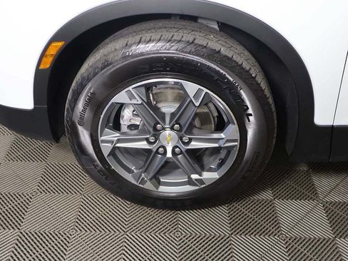 Used 2025 Chevrolet Blazer LT FWD image 15