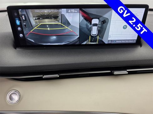 Used 2023 Genesis GV70 2.5T w/ Advanced Package image 20