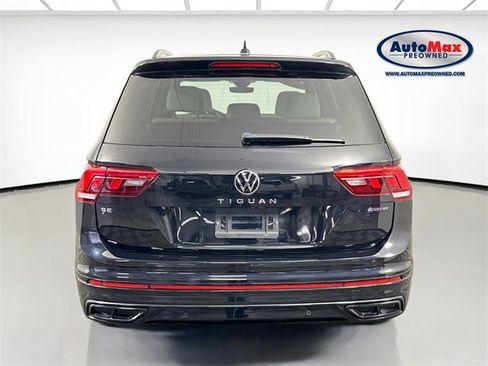 Used 2022 Volkswagen Tiguan SE R-Line image 6