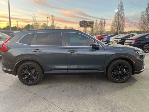 Used 2024 Honda CR-V Sport Touring image 3