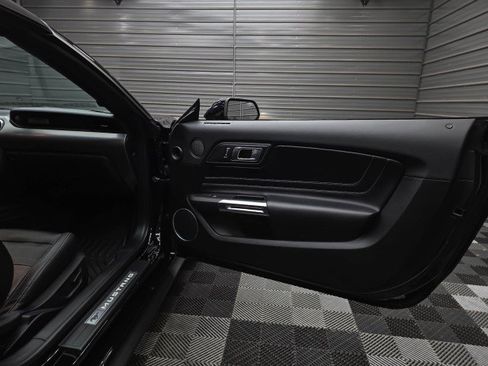 Used 2021 Ford Mustang GT Premium w/ Equipment Group 401A RWD image 32