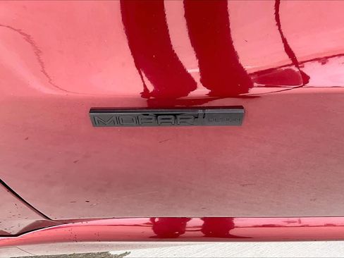 Used 2018 Dodge Durango SRT w/ SRT Interior Appearance Group AWD/4WD image 9