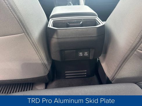 Used 2026 Toyota Tacoma TRD Sport AWD/4WD image 11