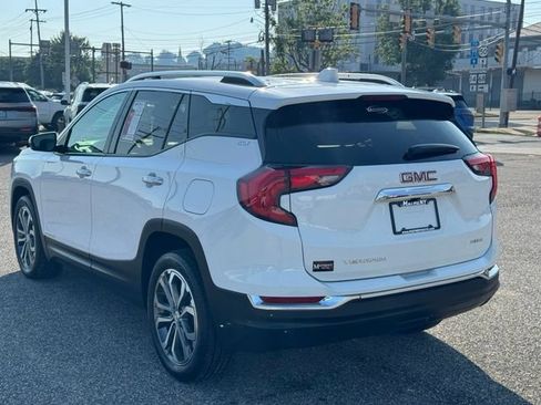 Used 2020 GMC Terrain SLT w/ Preferred Package AWD/4WD image 4
