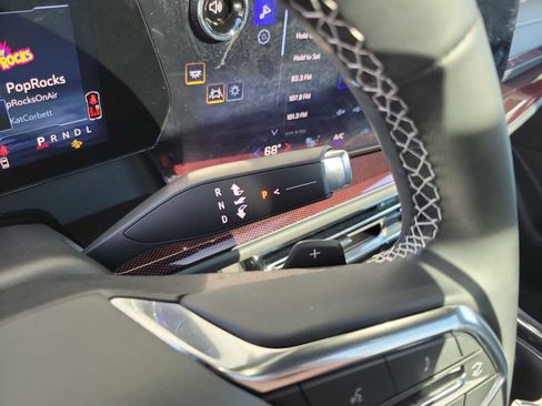 Used 2026 Chevrolet Traverse Z71 w/ Driver Confidence Package image 23