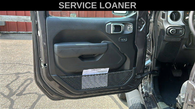 Used 2025 Jeep Wrangler Unlimited Sport AWD/4WD image 9