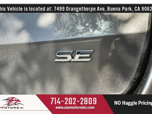 Used 2017 Toyota Sienna SE Premium w/ Cargo Management Package FWD image 53