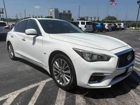 Used 2018 INFINITI Q50 Luxe w/ Essential Package (2.0T Luxe) AWD/4WD image 7