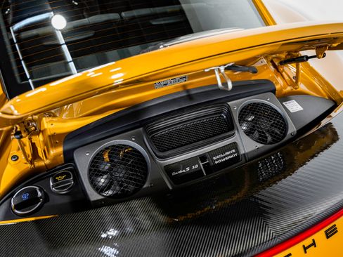Used 2018 Porsche 911 Turbo S image 54