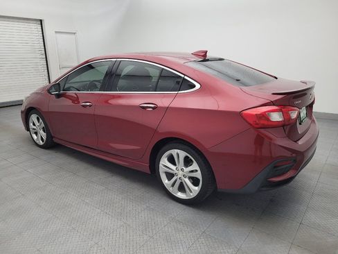 Used 2017 Chevrolet Cruze Premier FWD image 3