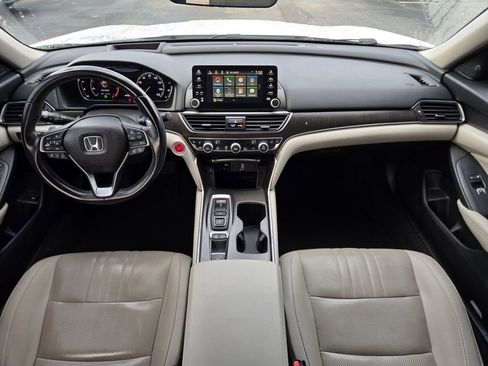Used 2020 Honda Accord Touring image 15