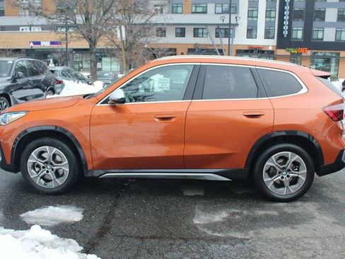 Certified 2023 BMW X1 xDrive28i w/ Convenience Package image 5