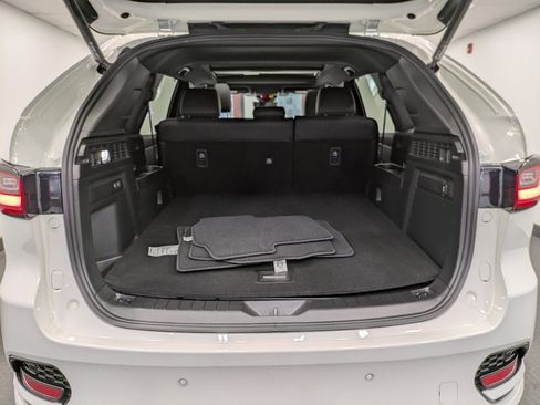 Certified 2025 MAZDA CX-70 3.3 Turbo S w/ Premium Package image 24