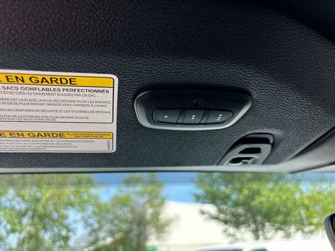 Used 2023 Jeep Wrangler Unlimited Sahara AWD/4WD image 28