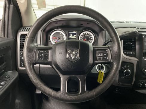 Used 2017 RAM 3500 Tradesman w/ Popular Equipment Group image 19