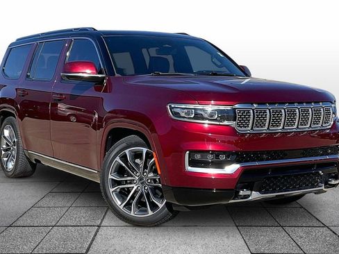 Used 2022 Jeep Grand Wagoneer Series III w/ Rear Seat Video Group 1 image 2