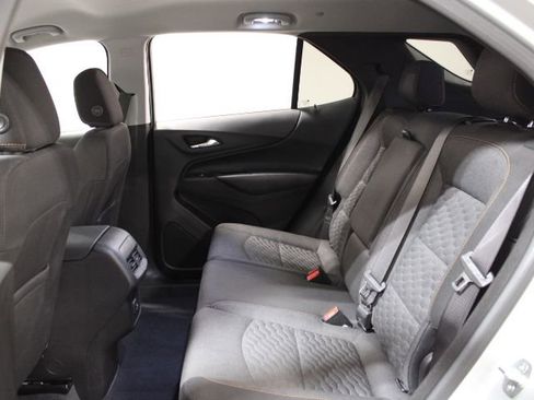 Certified 2021 Chevrolet Equinox LT image 22