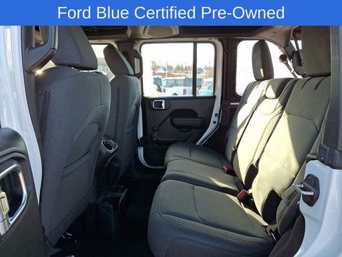 Used 2024 Jeep Wrangler Sport image 11