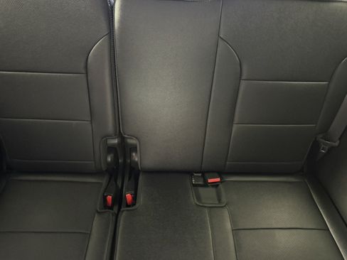 Used 2026 Chevrolet Traverse High Country w/ LPO, Floor Liner Package FWD image 17